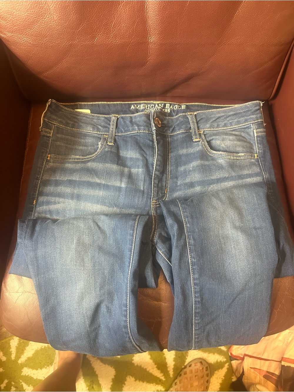 American Eagle Outfitters Women’s Faded Blue Skinny Jeans